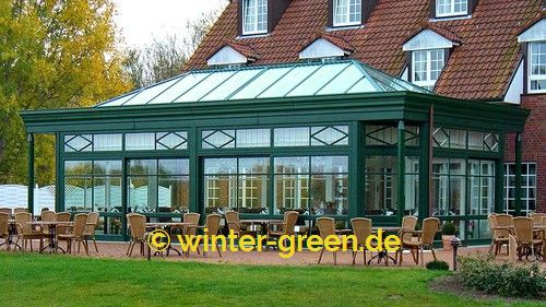 Englischer / viktorianischer Wintergarten in grün